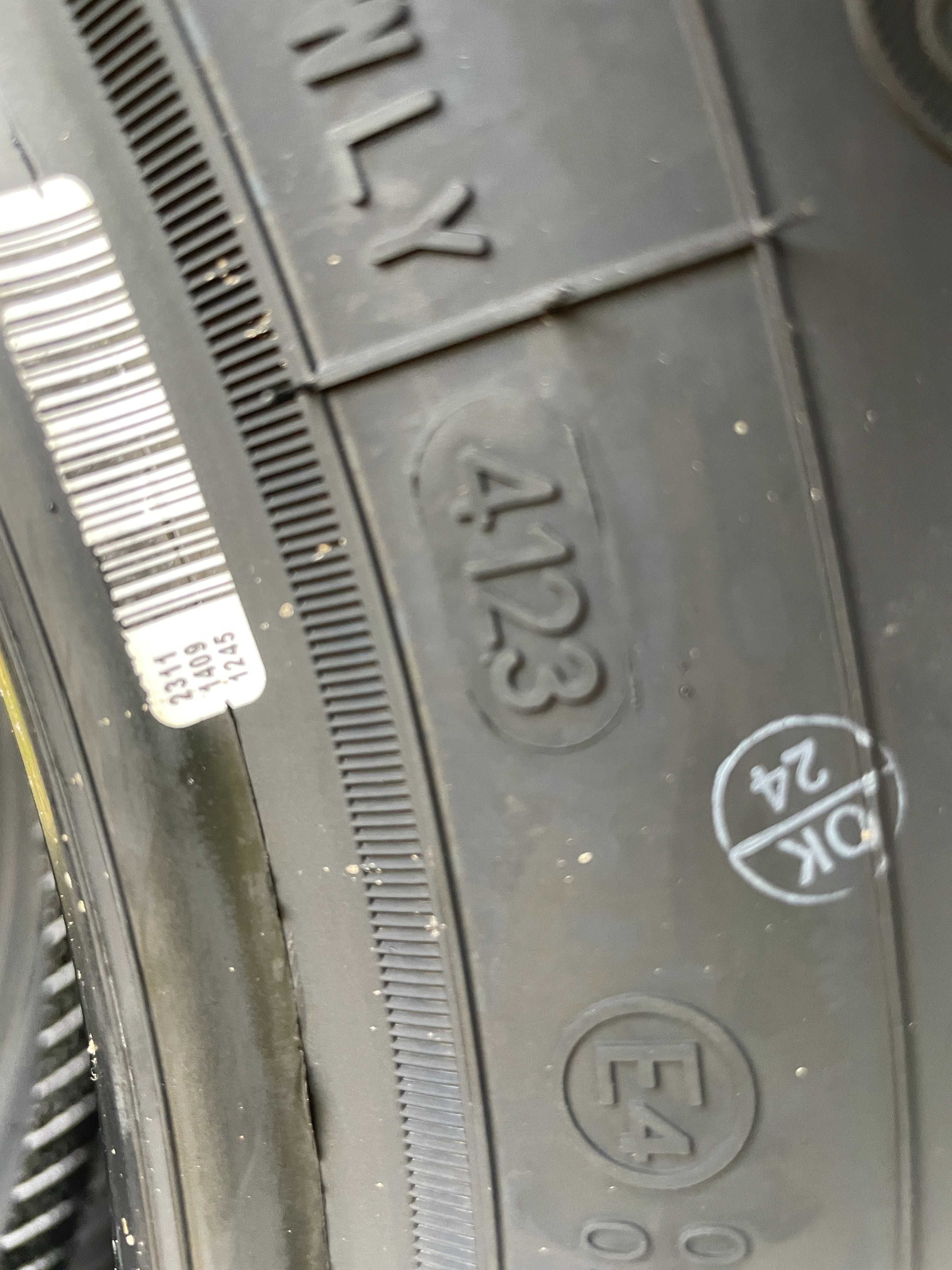 Okazja opony całoroczne 215/60R16C 103/101T SAILUN COMMERCIO 4SEASONS