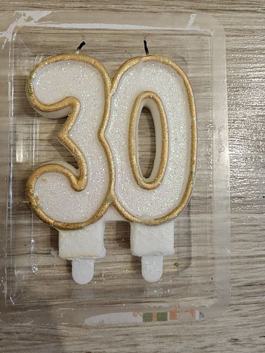 Sprzedam świeczki do tortu