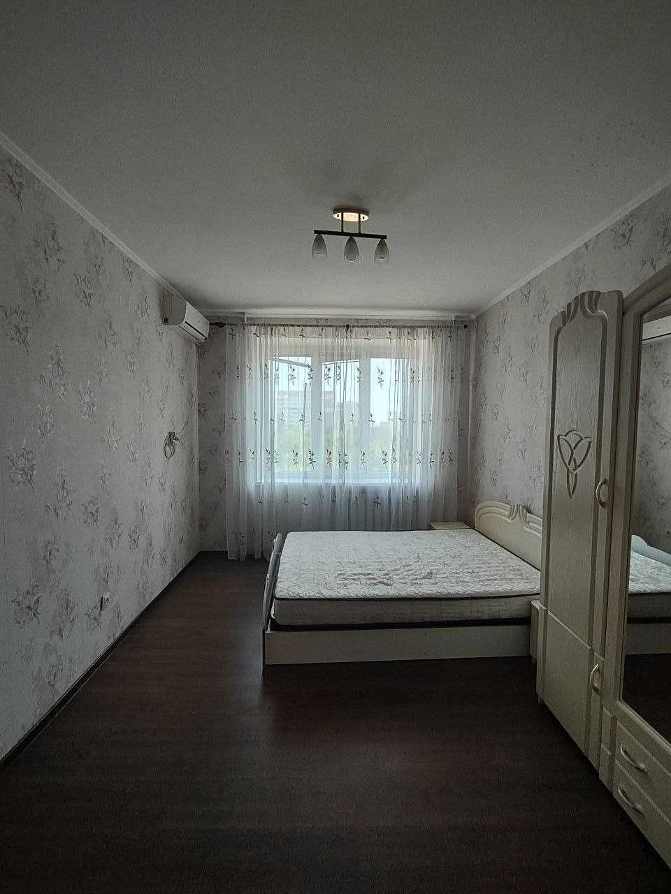 продам 2 комн на Ак.Заболотного ЖК Микромегас