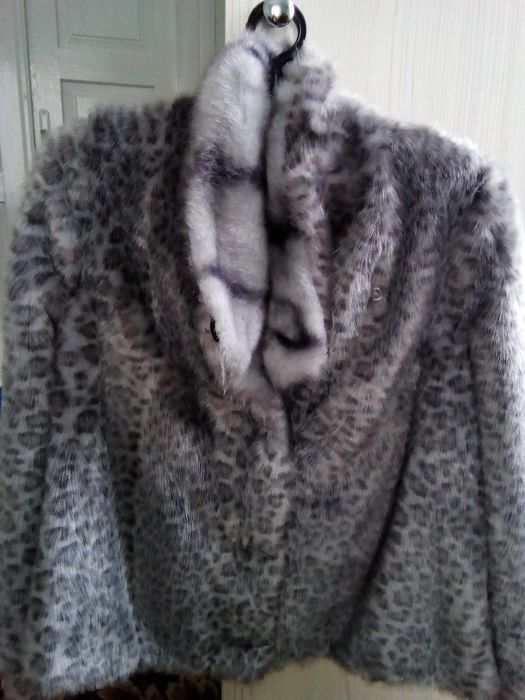 продам полушубок, шубка