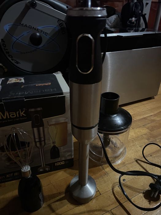 Блендер погружной Housemark 1000вт