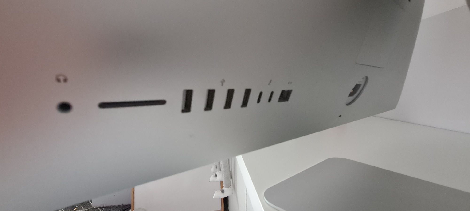 Do sprzedania IMac 27" 2019r.