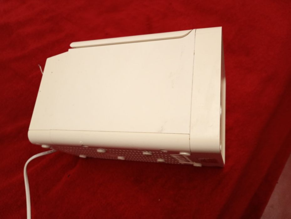 Продам мини муз центр philips