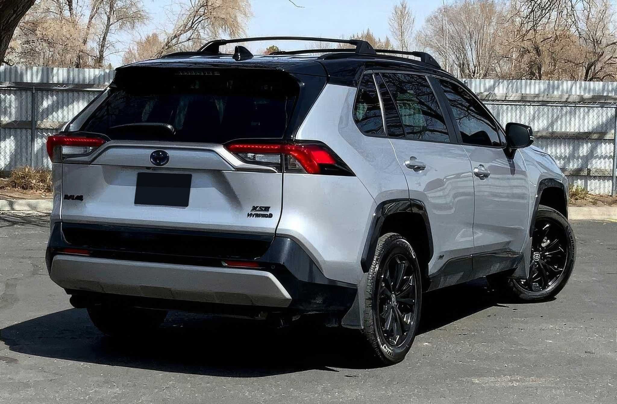 2023 Toyota RAV4 Hybrid XSE