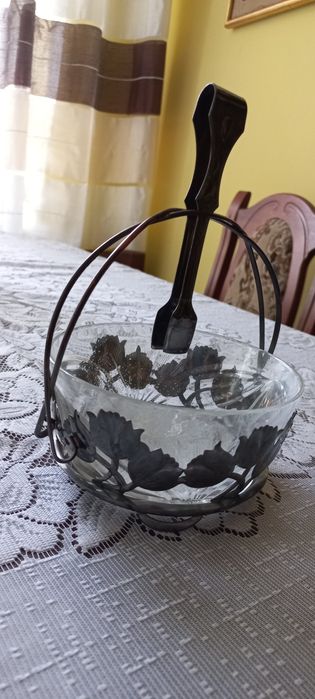 Cukierniczka z łyżeczkę