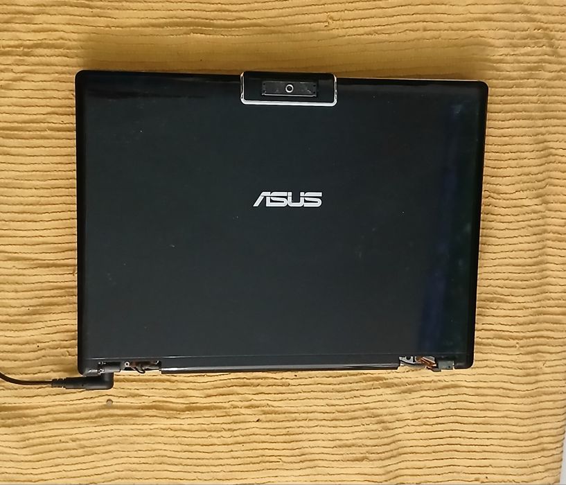 Portatil Asus M51V só acende a Bord sem Carregador ver todas Fotos