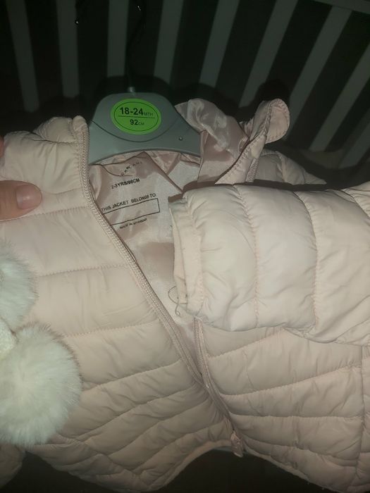 Куртка  осінь для дівчинки 80-86