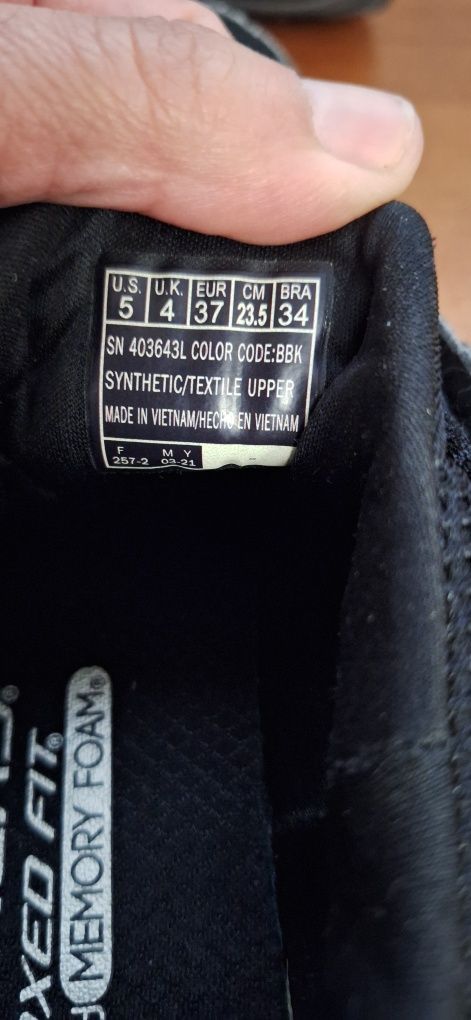 Skechers мокасіни  37 р.