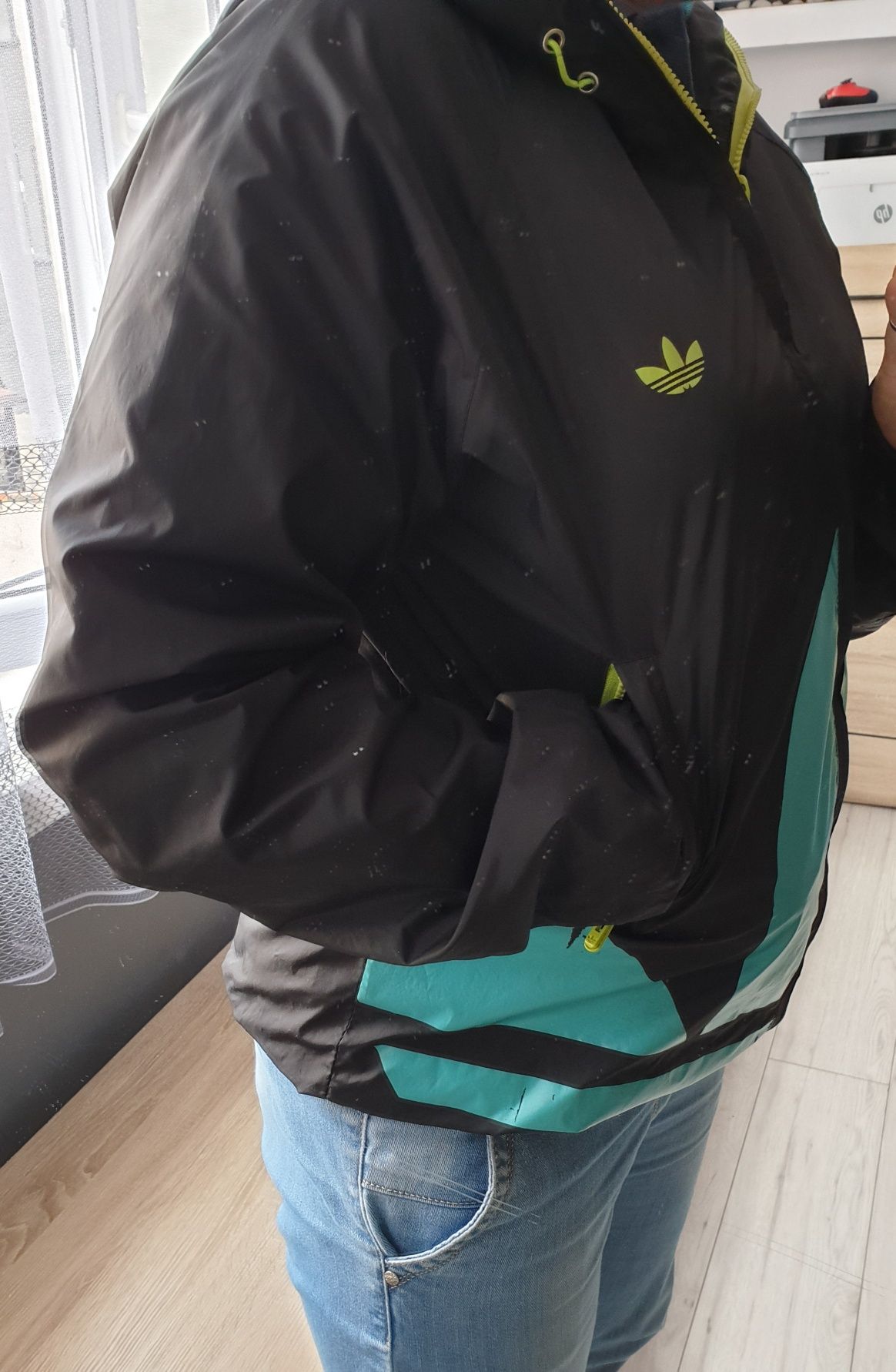 Kurtka wiatrówka Adidas z kapturem M/L