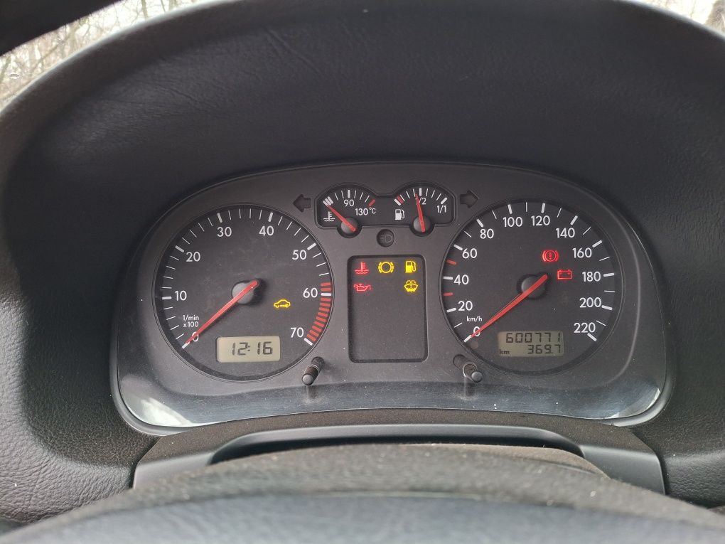Volkswagen Golf 4