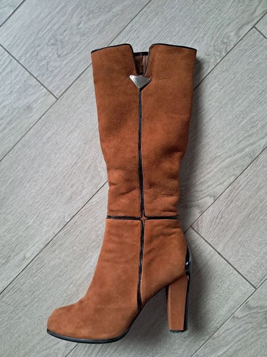 Жіночі зимові чоботи