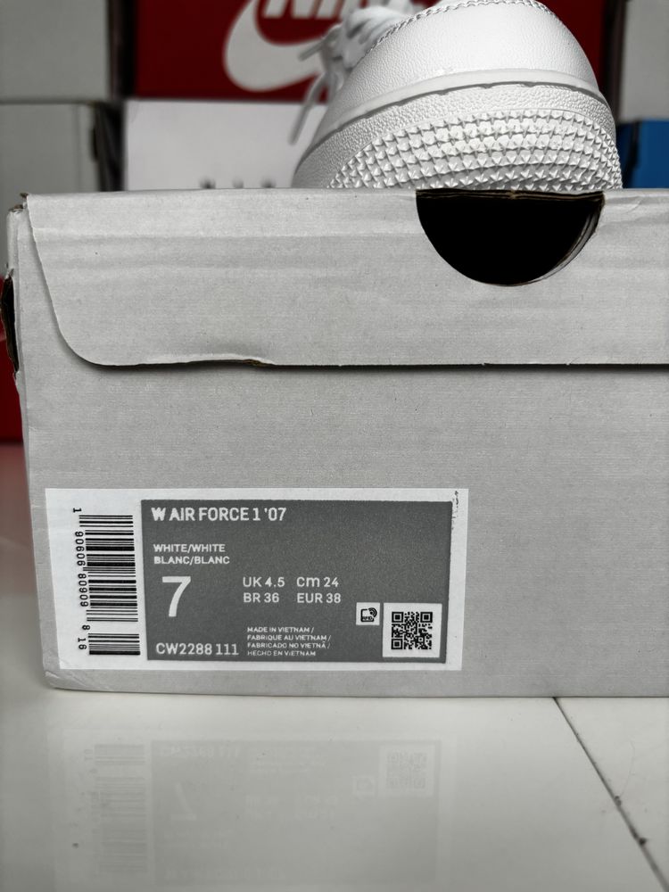 Buty Nike Air force 1 rozmiar 38 Białe