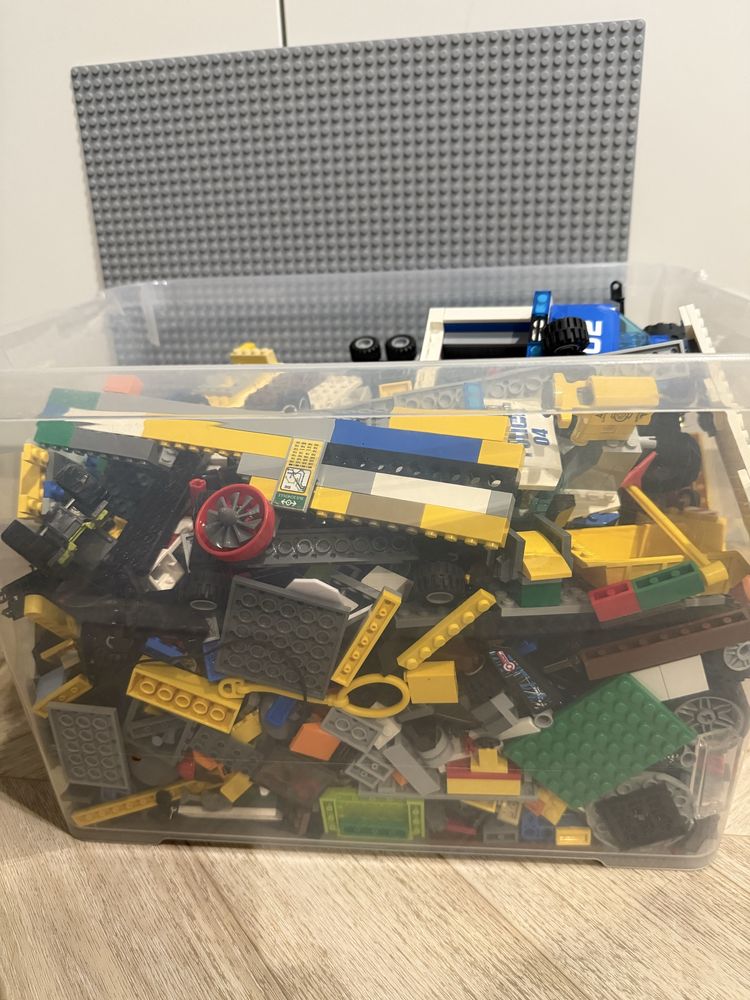 Klocki lego na wagę