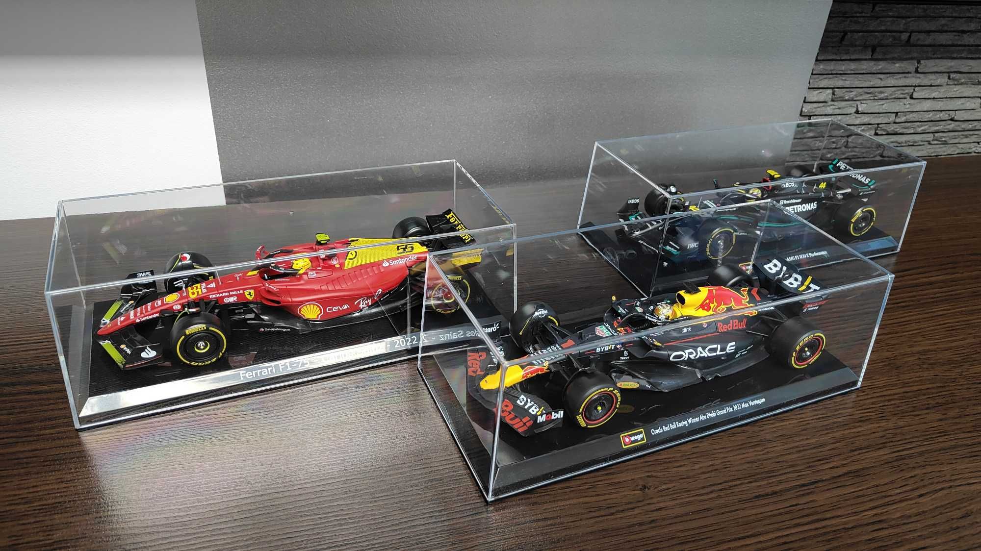 Model Bburago bolid F1 Ferrari Carlos Sainz skala 1:24 NOWY !!!