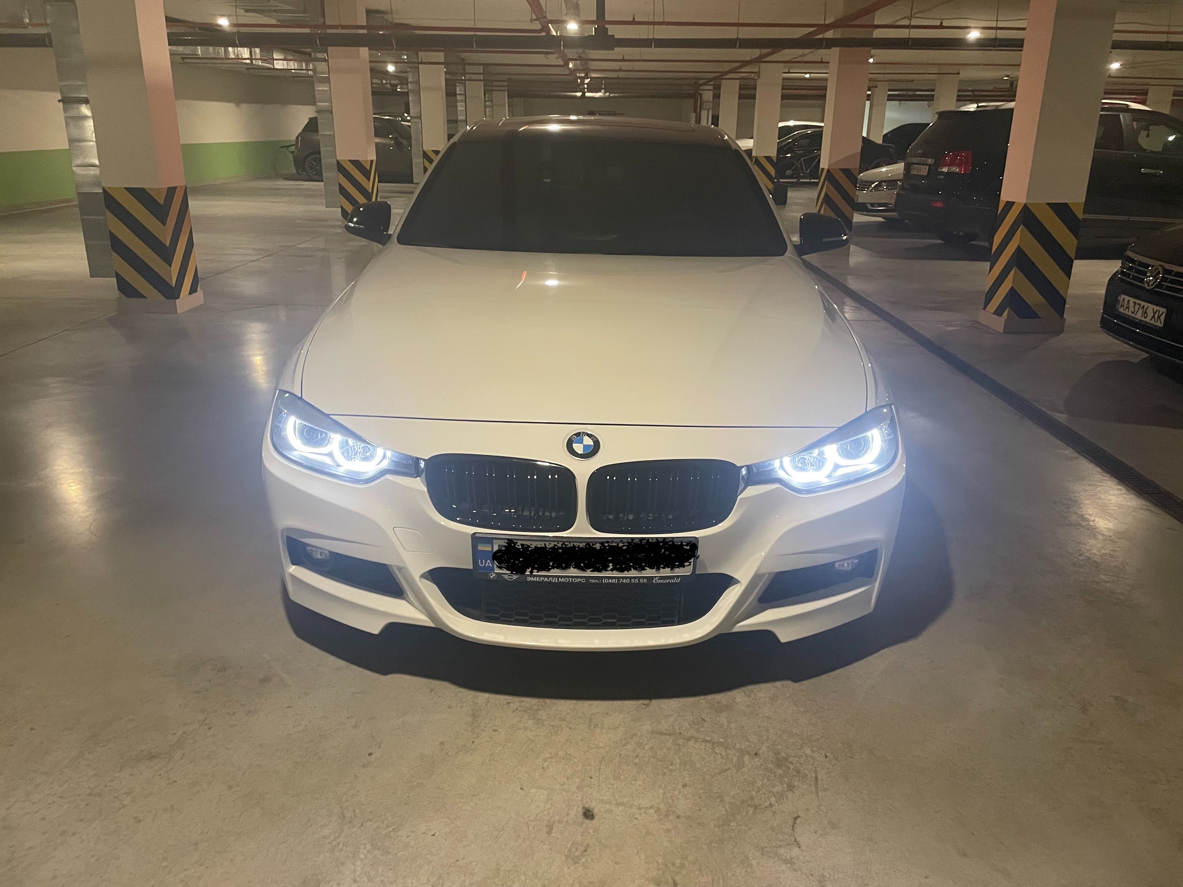 BMW F30 328 X-Drive 11/2014