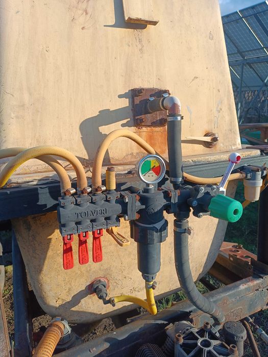 Оприскувач ОП  2000