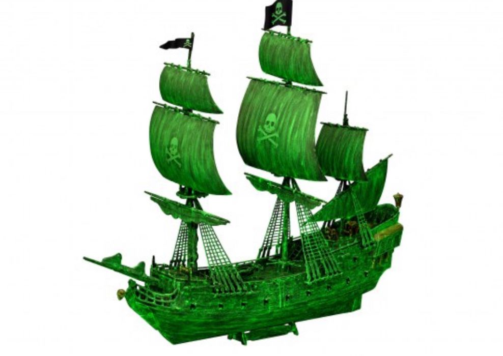 STATEK model 1/150 Revell 05435 GHOST SHIP (NIGHT COLOR