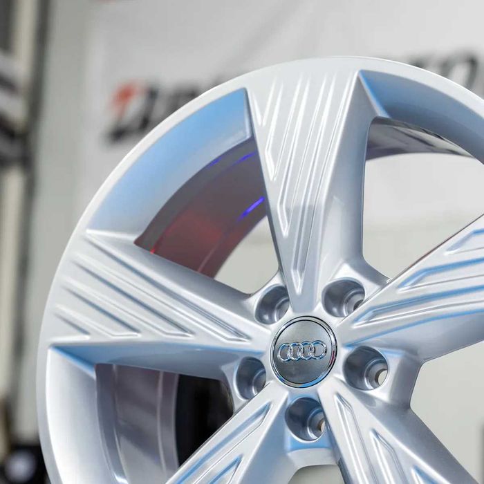 NOWE ORYGINALNE Felgi Audi 19" - A4 A6 A8 Q3 Q4 E-Tron