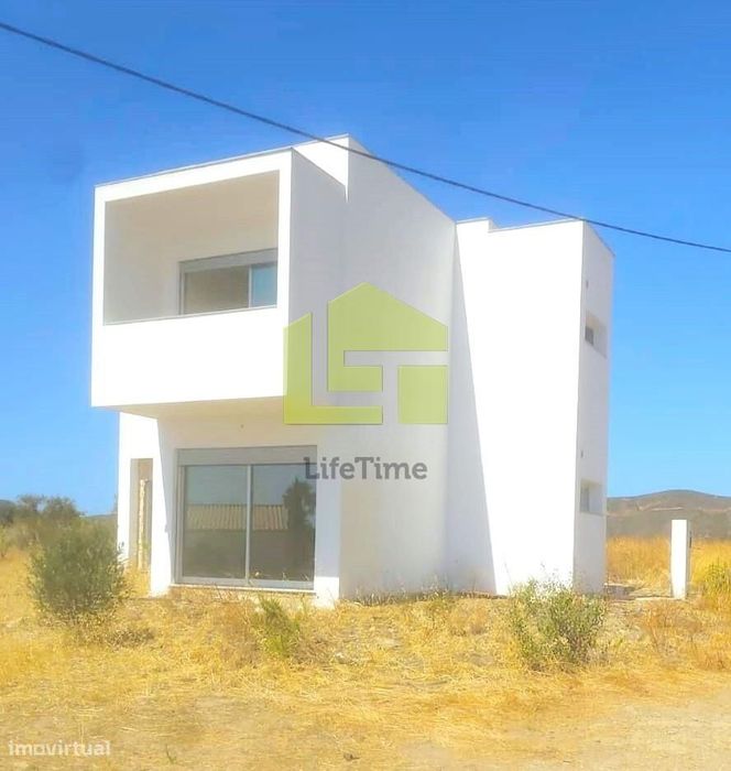 Moradia Contemporânea T3 com Vista para o Campo - Cercados, Tavira.295