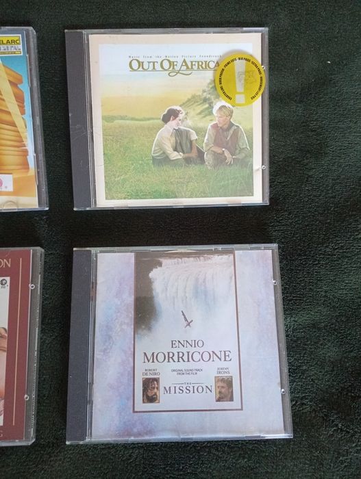 4 Cds Musicas de filmes :Out Of Africa , Doctor Zhivago, The Mission..