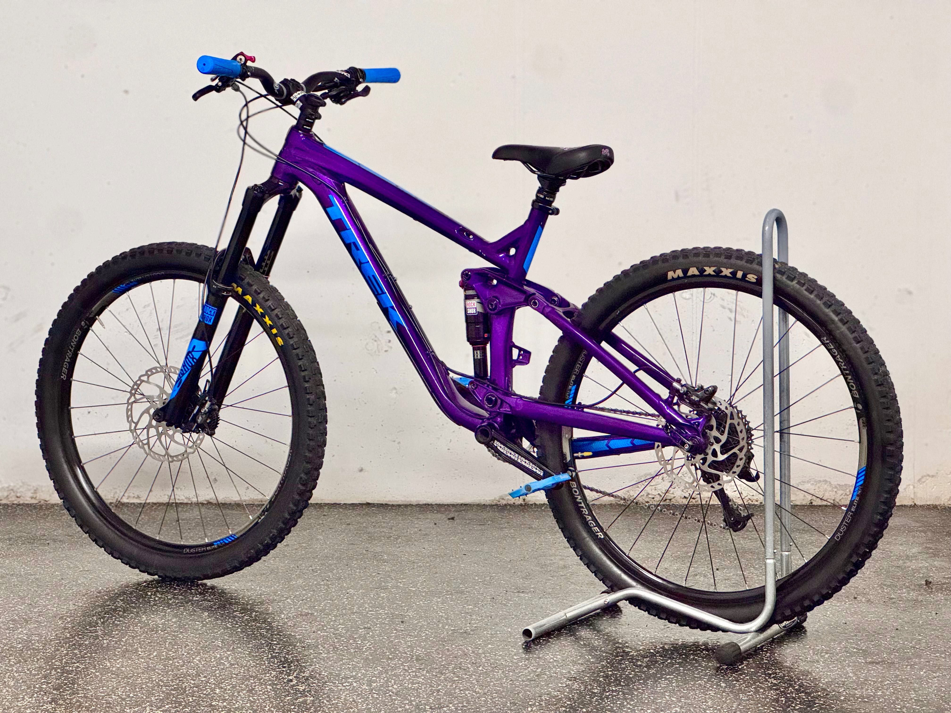 Trek Slash 7 M Kola 27,5 RS Pike Sram Bontrager Shimano XT SUPER Stan!