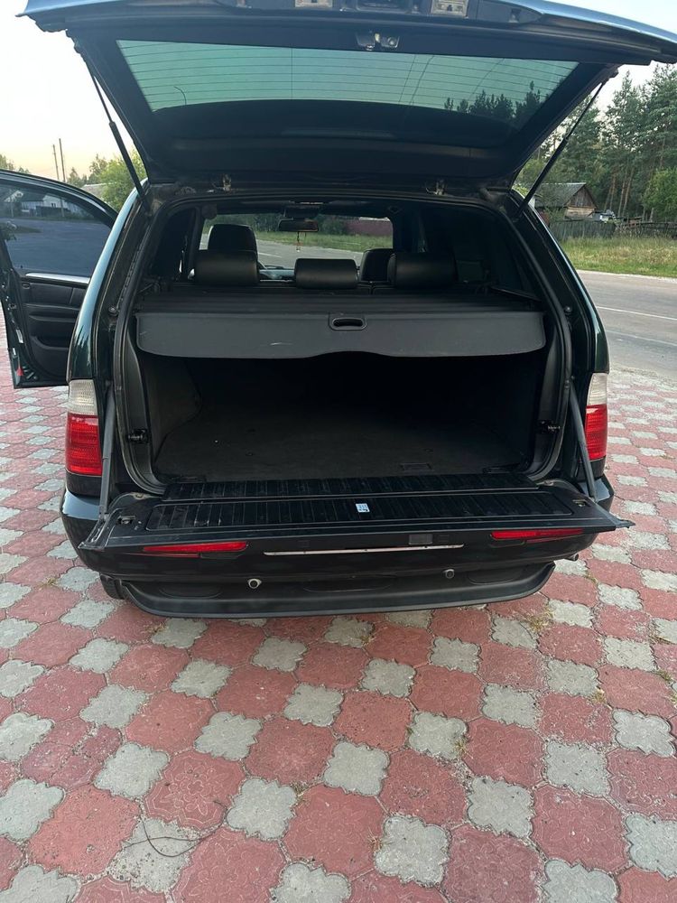Продам бмв х5 е53