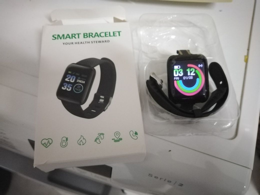 Smartwatch, novo na caixa original!