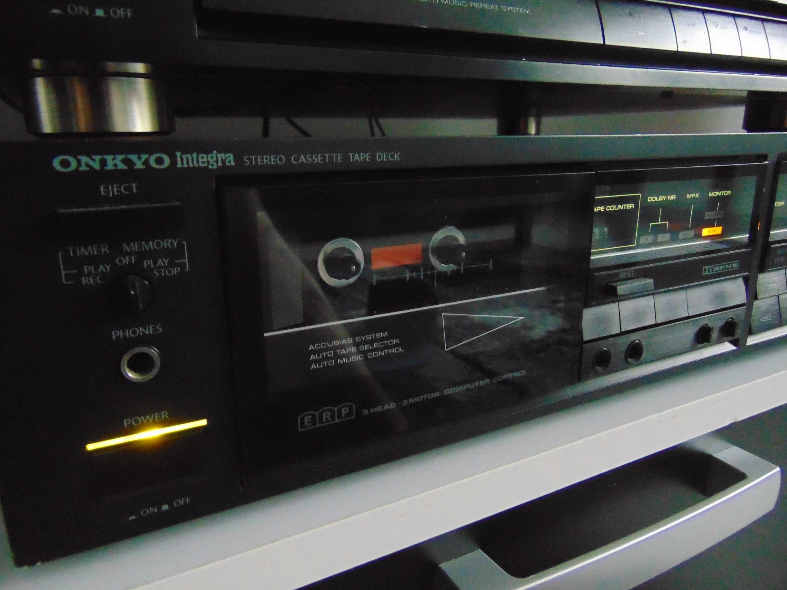 Onkyo TA 2350 deck.