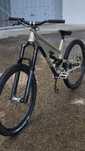 Commencal clash M slopeduro jibber