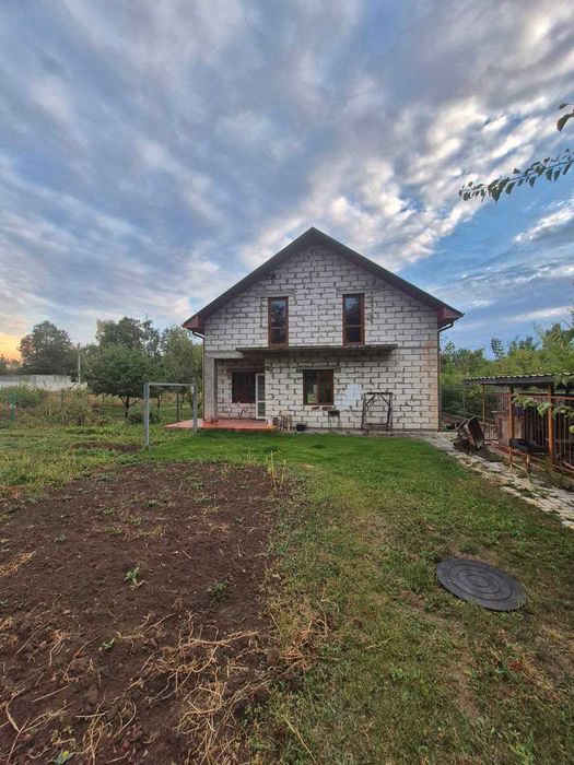 продам  будинок (168 кв.м+9соток) з атмосферою затишку та комфорту!