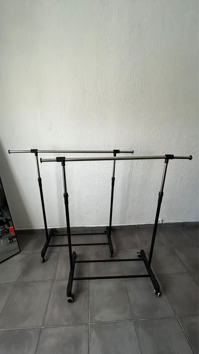 Suporte para cabides