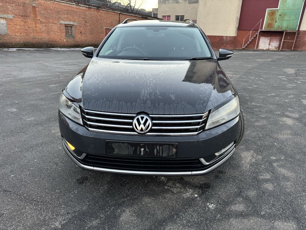 Розборка VW Passat B7, універсал, європа,2.0 ТDI. Колір LI7F