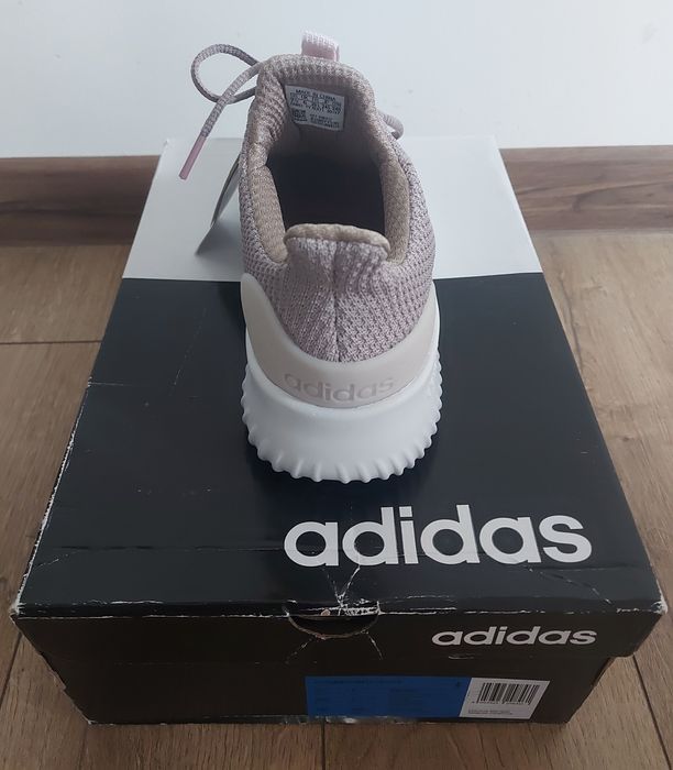 39 1/3 ADIDAS Cloudfoam Ultimate DB0452 NOWE!