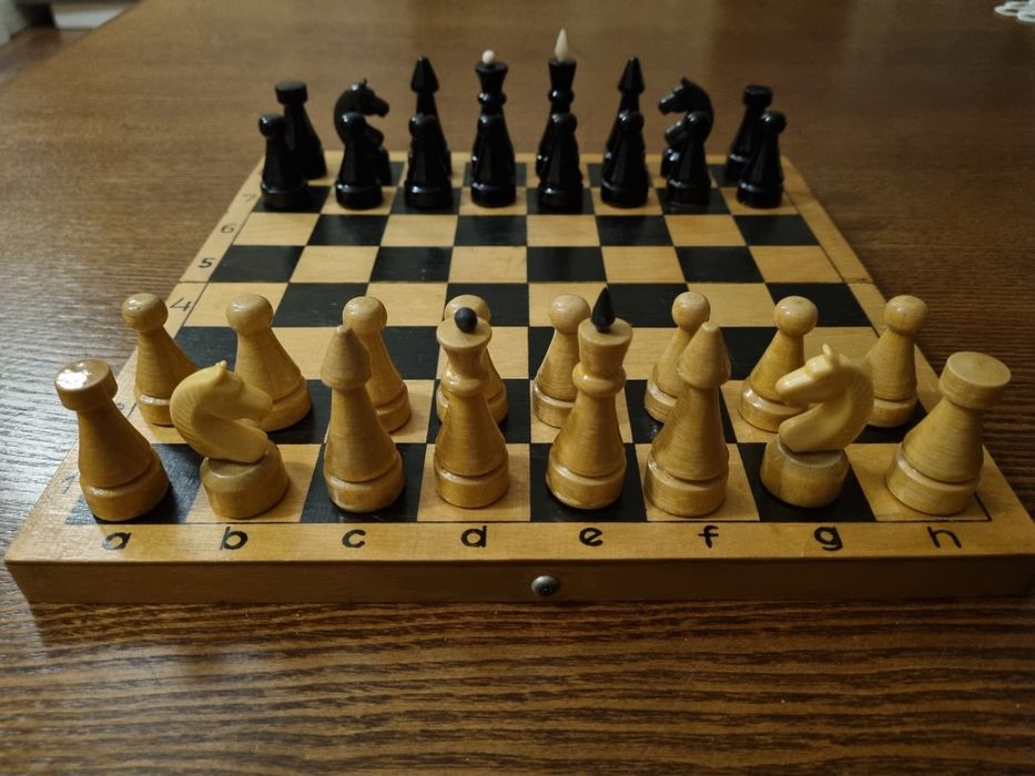 Szachy drewniane ZSRR bdb stan