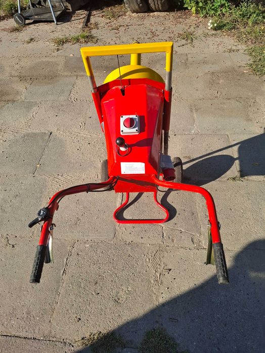 Klucz udarowy elektryczny do kół DELTA BITURBO