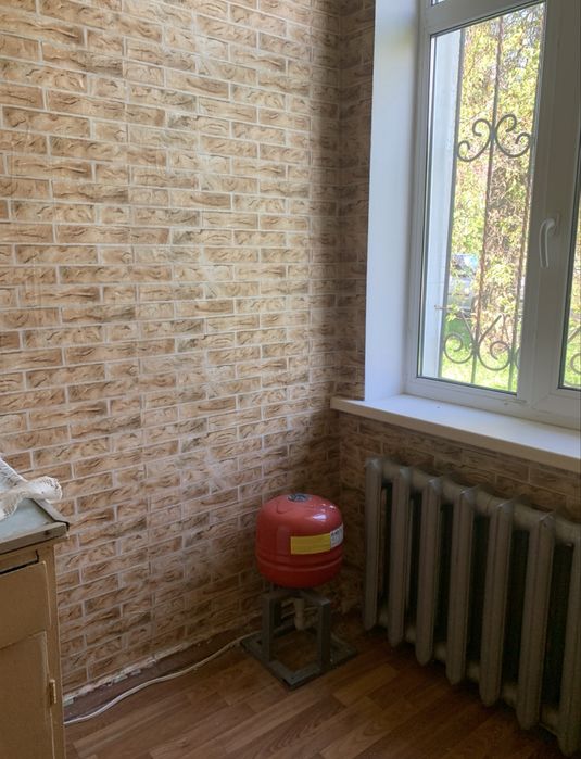 Продам 1-кімнатну квартиру. Індивідуальне опалення!