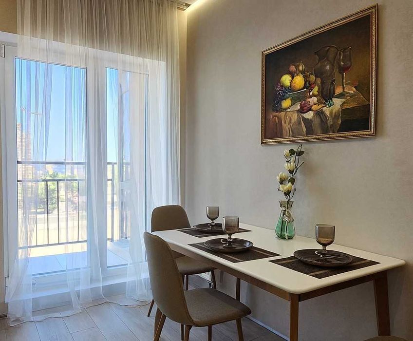 Краснова! Очень просторная. Вид на Ипподром