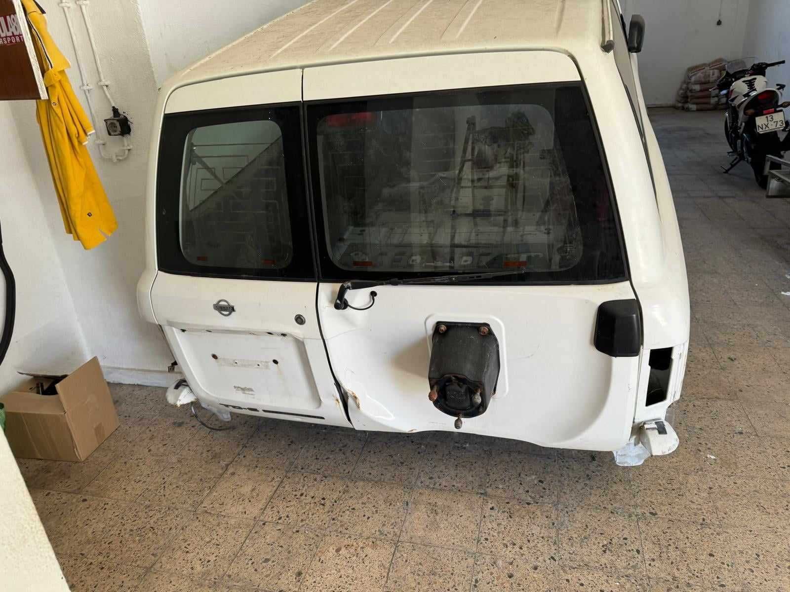 Cabine Carroçaria Nissan Patrol y61