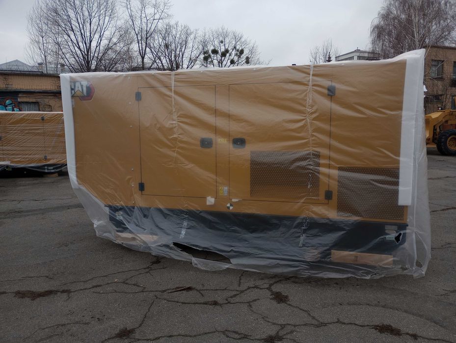 Промисловий дизельний генератор CATERPILLAR DE300E0 (300kVa/240кВт)