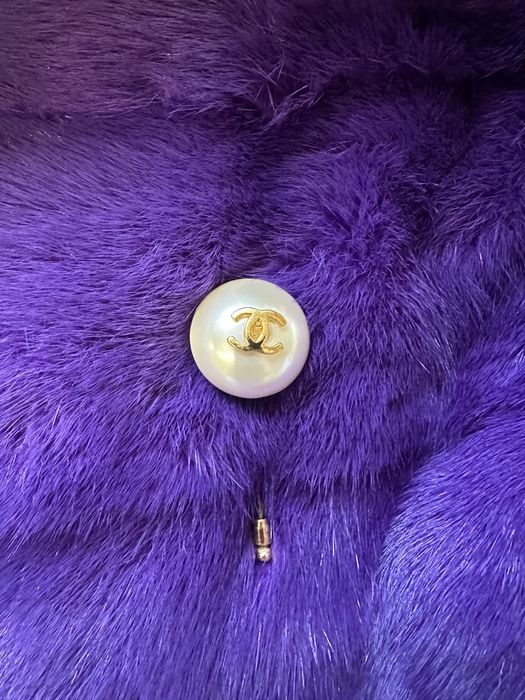 Брошка vip gift chanel