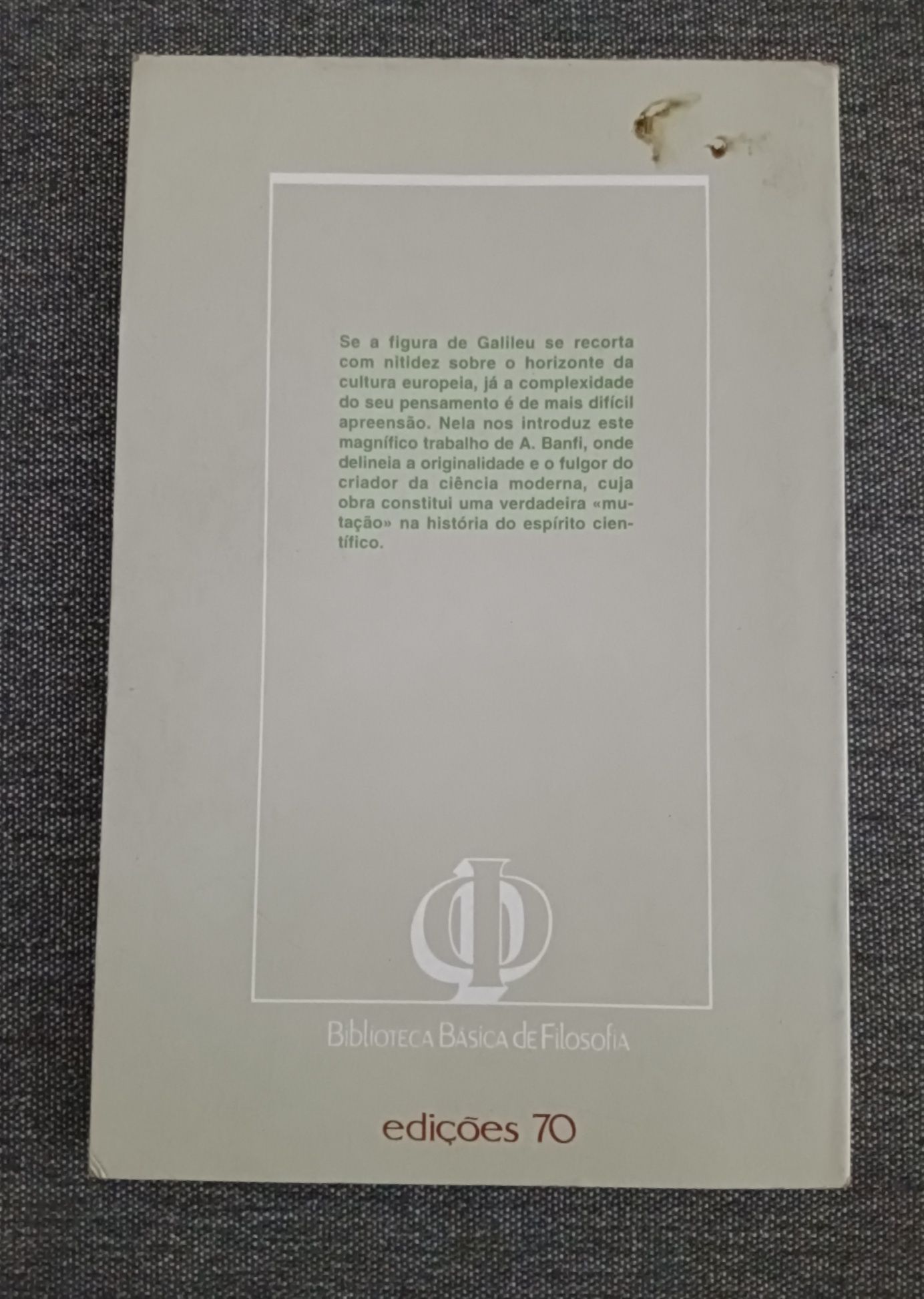 Livro de filosofia Galileu