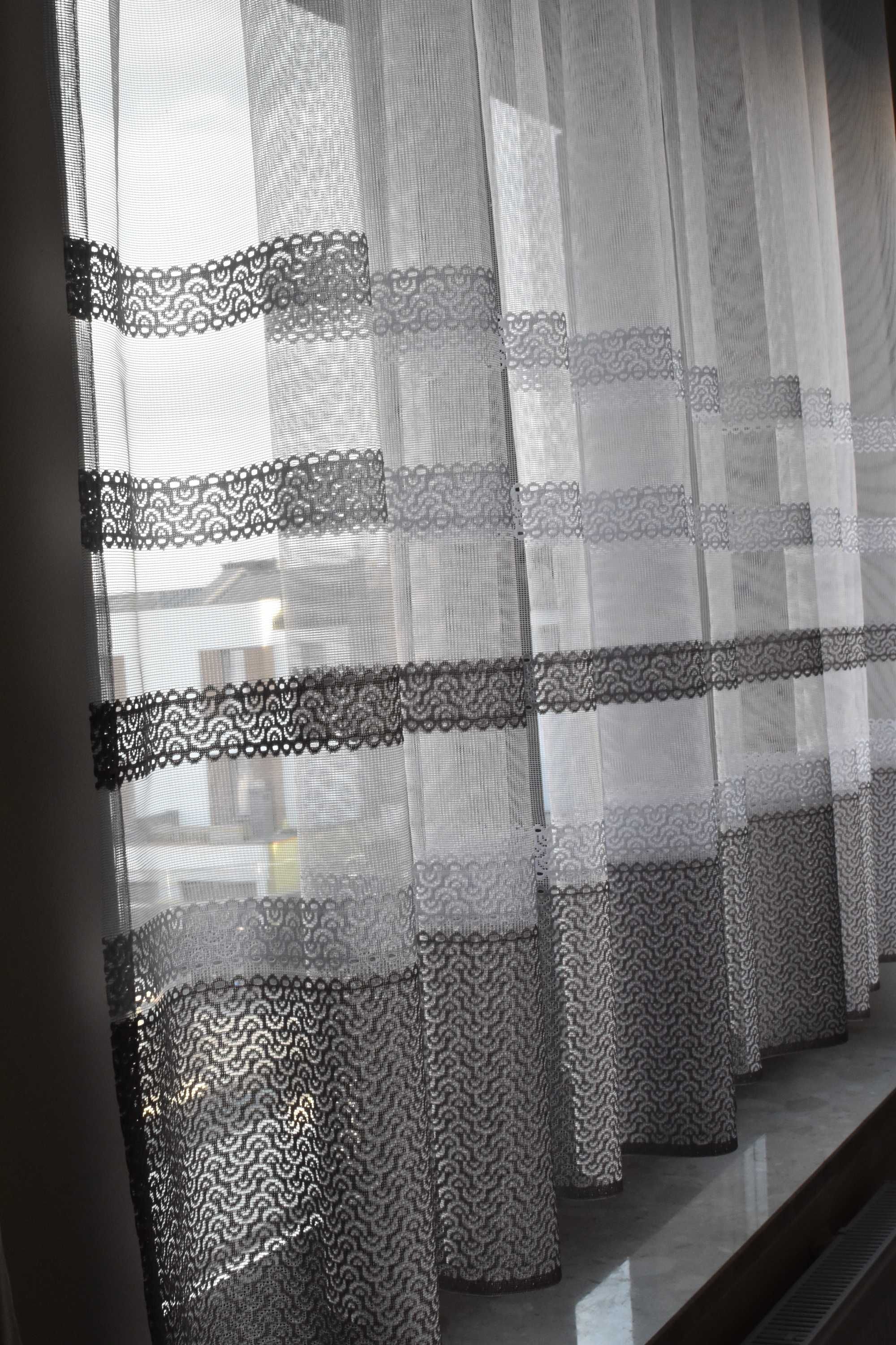 Firana firanka żakardowa gotowa z taśmą 160x300