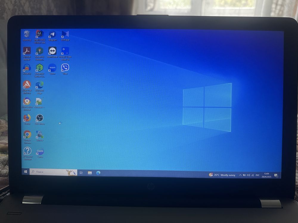 Ноутбук HP 250 g6 15.6 i5-7200U 8gb 250gb intel HD Graphics 620