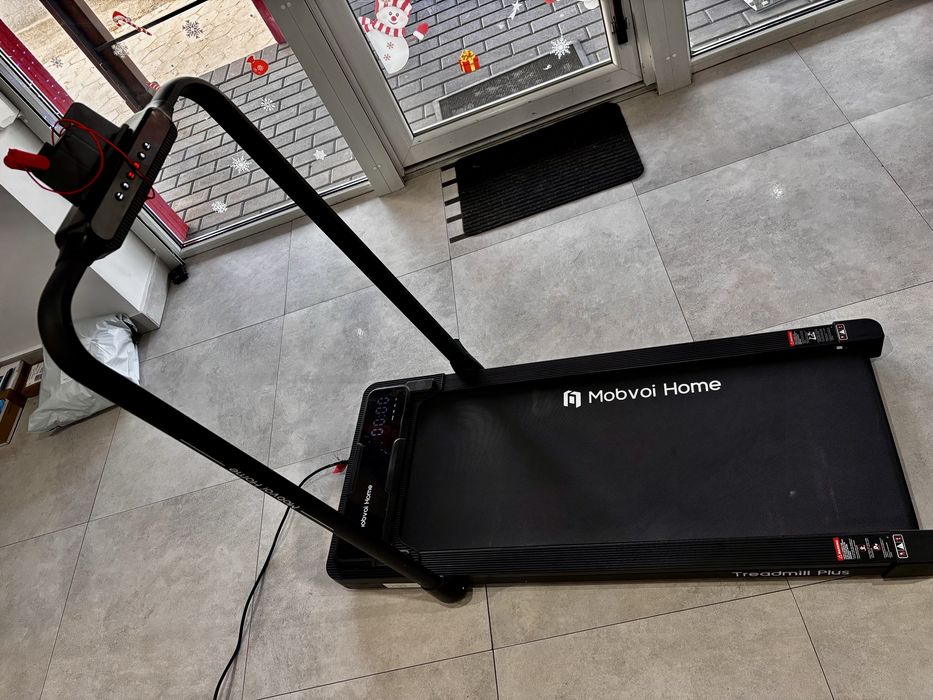 Nowa bieżnia elektryczna Mobvi Home Plus, składana.