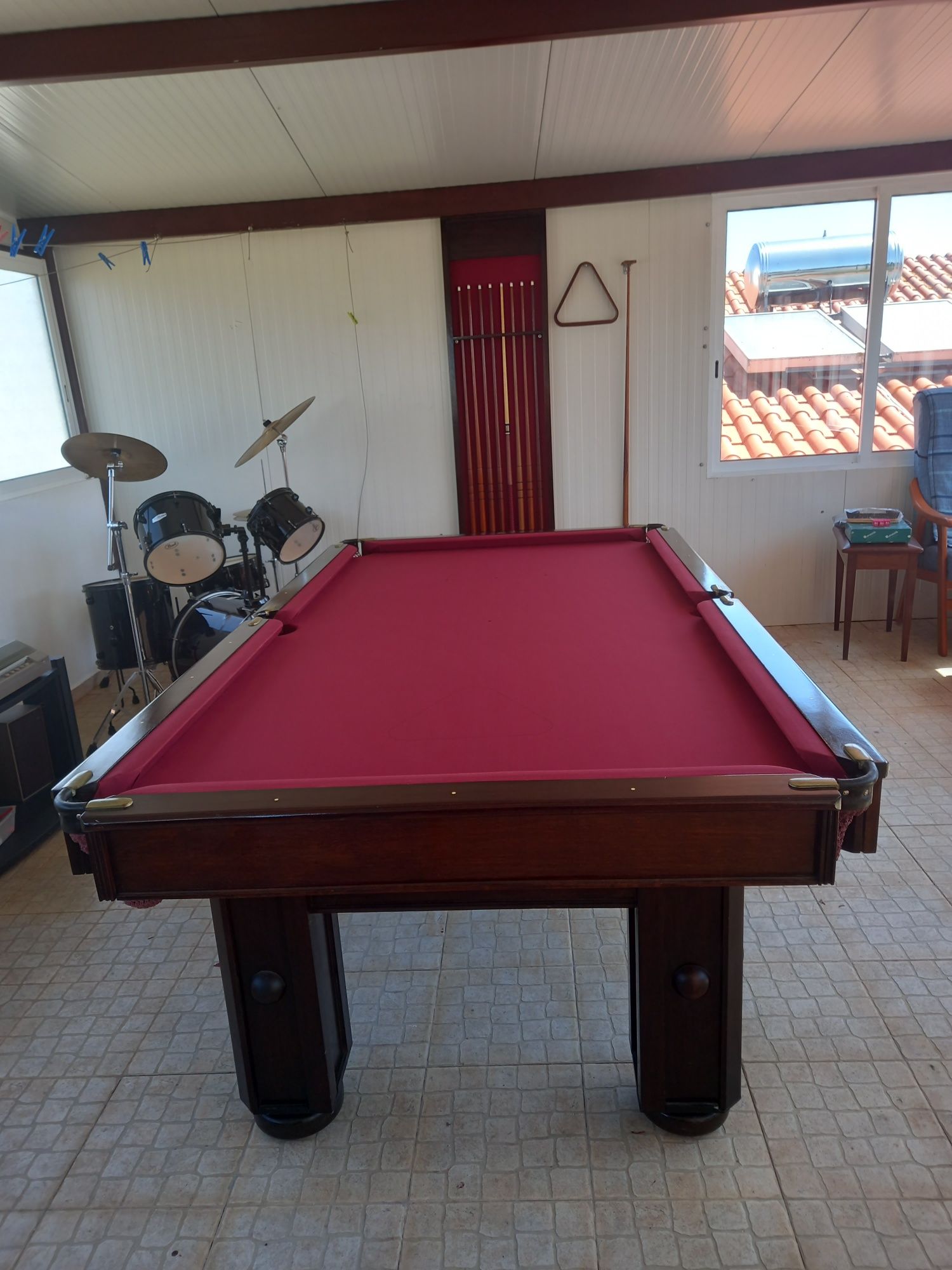 Assistência técnica a bilhares e snookers