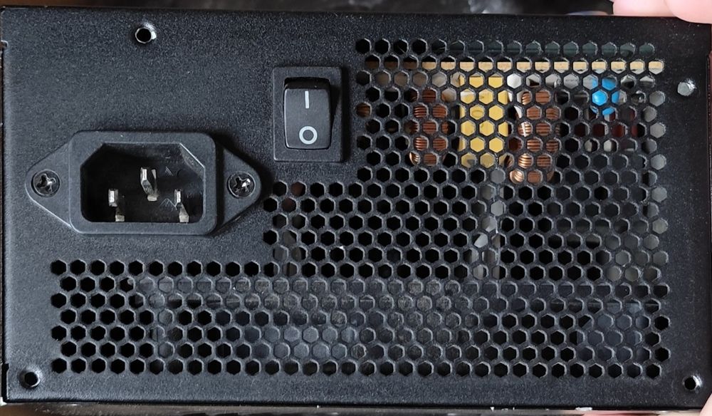 Corsair VS550 550W
