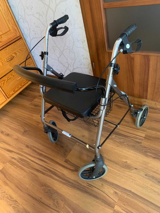 Łózko rehabilitacyjne z pilotem