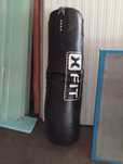 Saco de boxe com corrente