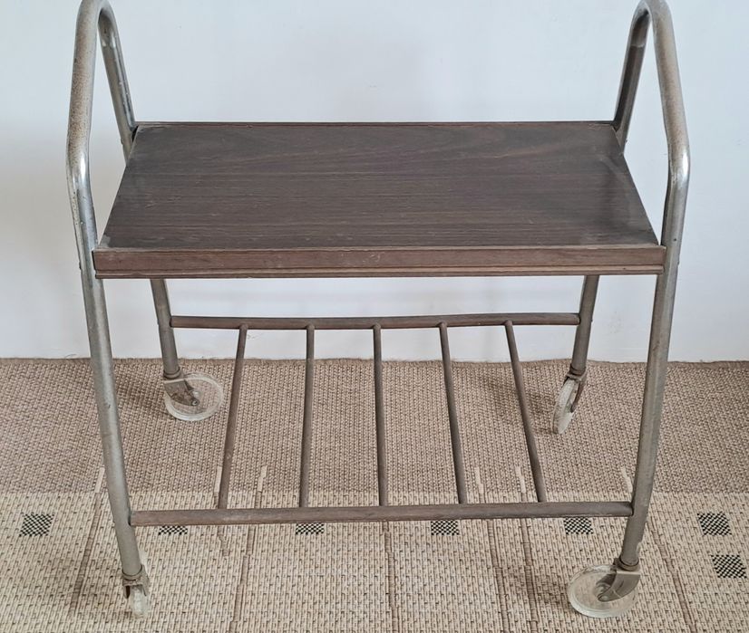 Carrinho/ mesinha tv, antiga decada 70