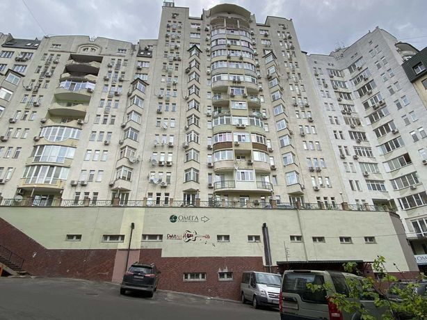 Дмитриевская ул., 56-Б,  156 кв.м с начатым ремонтом.  Без комиссии.